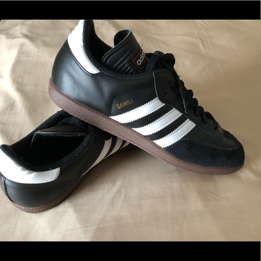 Adidas Samba indoor soccer shoes